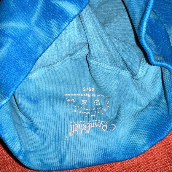 New bombshell never used - Picture 4 of 6